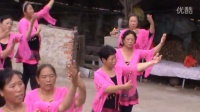 凤城市刘家河塔堡《三里红》广场舞舞蹈队 歌曲《美丽的草原我的家》