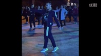 长治广场舞小王子冯波最新视频-火火的情郎