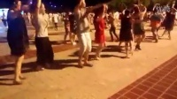 泗门公园广场拉手舞