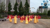 云南省宣威市明月广场舞∶ 今天是你的生日我的中国，演示∶新文舞蹈队