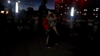 2017年7月28日沈阳奇艺舞蹈团在三台子碧桂园广场舞会柱哥美玉表演吉特巴舞之五