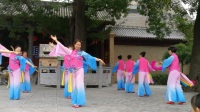 迎国庆夏县老年大学舞蹈队到堆云洞景点演出《好一个中国大舞台》