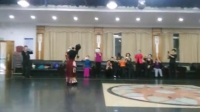 藏族舞蹈《洗衣舞》演示：潘玲老师