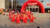 VID_20171013，华夏保险广场舞大赛，百合青春飞舞队，扇子舞，祝福祖国