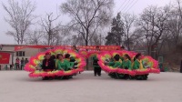 《中国美》鸡亮村广场舞队用扇子编字宣传十九大
