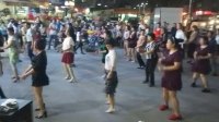 惠州舞蝶广场舞蹈队《遇上你是我的缘DJ》16步步子舞，团队现场版，4个方向跳