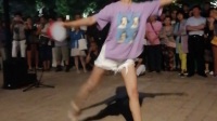 天津银河广场青年芭蕾舞演员