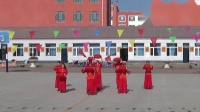 陶赖昭镇第二中学女教师广场舞张灯结彩