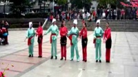 沌阳街郭徐岭社区广场舞(2017春节联欢会）四对老伴学毛选