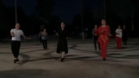 《万人迷》中油世纪原创广场舞，北京大兴安定政府快乐姐妹广场舞队随拍