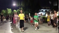 儿童广场舞《小苹果》这个音乐一定有魔性，孩子们都这么喜欢跳！