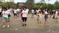 胖妈减肥记和两个小朋友齐跳动感广场舞《牛在飞》