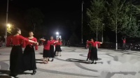 双人舞（深深爱），北京紫梦广场舞队随拍